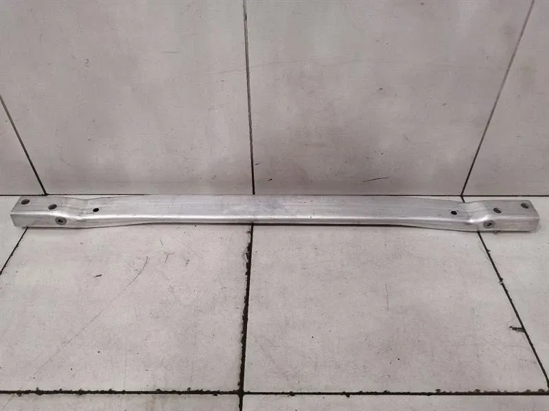 Porsche Cayenne Porsche Cayenne 958 92A holder bracket 4M0802507C holder carrier Body type: SUV
Fuel: Petrol