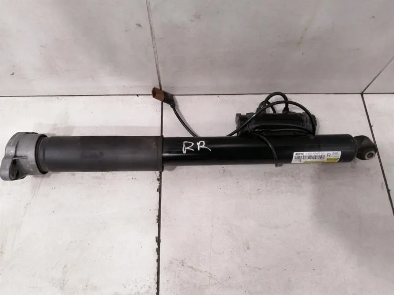 Mercedes-Benz A (W176) Mercedes C43 AMG W205 Shock Absorber Rear A2053206100 Shock Absorber Rear EDC RE Body type: Coupe
Fuel: Petrol