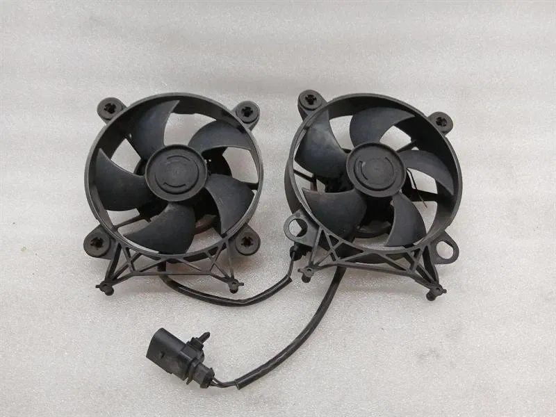 Porsche 911 (991) Porsche 911 991 Cooling Fan 99162405203 Fan Body type: Coupe
Fuel: Petrol