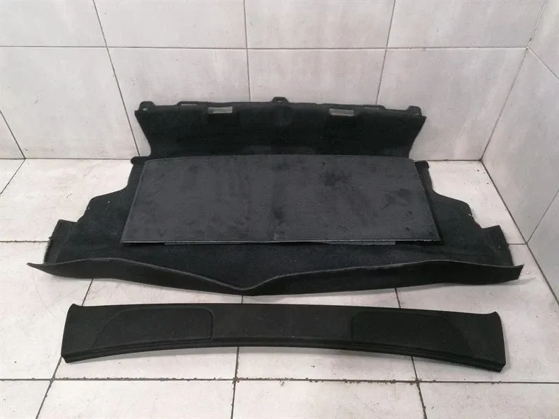 Porsche 911 (992) Porsche 911 992 Luggage Compartment 992867360 Boot Liner Convertible Body type: Convertible
Fuel: Petrol
