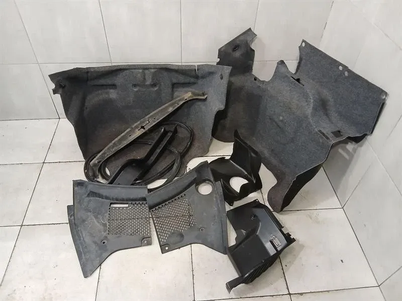 Porsche 911 (993) Porsche 911 996 Luggage Cover 99655104501 Boot Liner SET Body type: Coupe
Fuel: Petrol