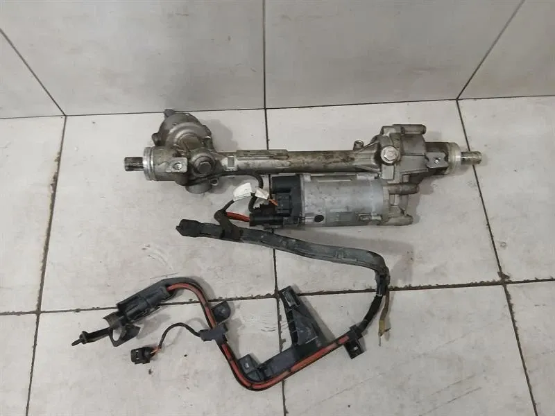 Porsche 911 (991) Porsche 911 991 Power Steering Rack 99134700555 LHD Steering Rack Turbo S Mk1 Body type: Coupe
Fuel: Petrol