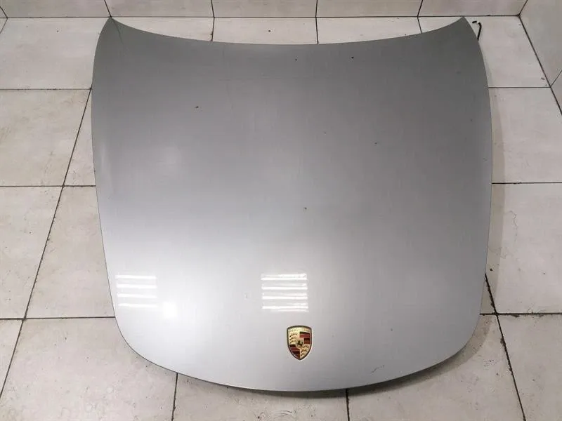 Porsche 911 (991) PORSCHE CAYMAN 718 BONNET 99151101104 BONNET GOOD CONDITION Body type: Coupe
Fuel: Petrol