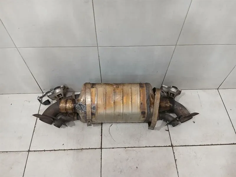 Porsche 911 (992) Porsche 911 992 Exhaust Silencer 992251053A Exhaust Sport with Flap Motors Body type: Convertible
Fuel: Petrol