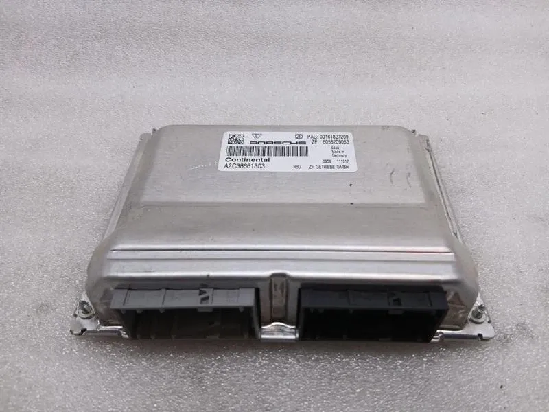Porsche 911 (991) Porsche 911 991 electronic module 99161827209 control unit PDK Body type: Coupe
Fuel: Petrol