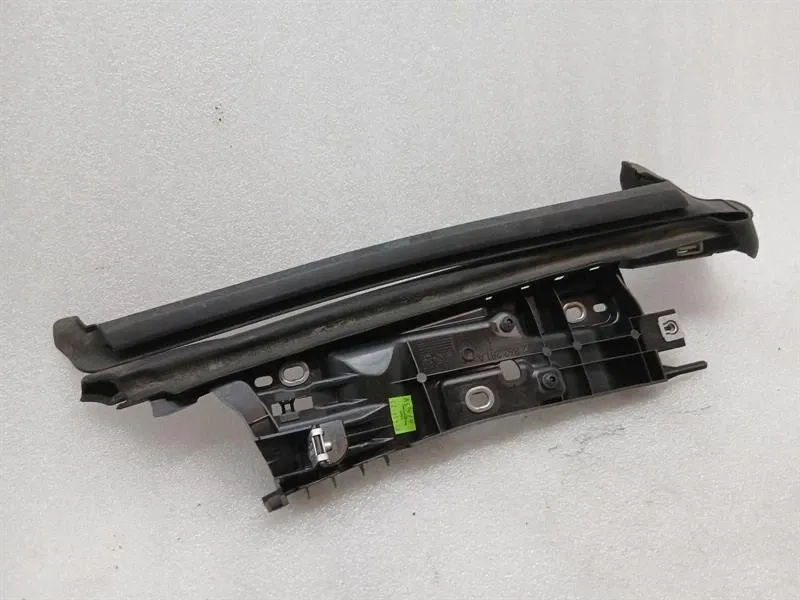 Porsche 911 (992) Porsche 911 992 Seal 992862281A Gaskets 992837479C Body type: Convertible
Fuel: Petrol
