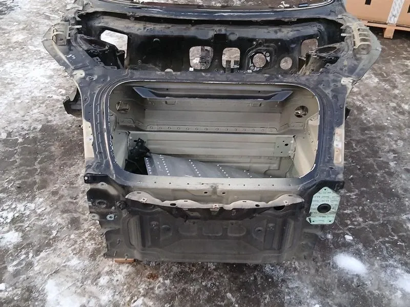 Porsche 911 (991) Porsche 911 991 Front End Clip 99150199101 Lock Carrier Front Mask C4 Turbo AWD Body type: Coupe
Fuel: Petrol