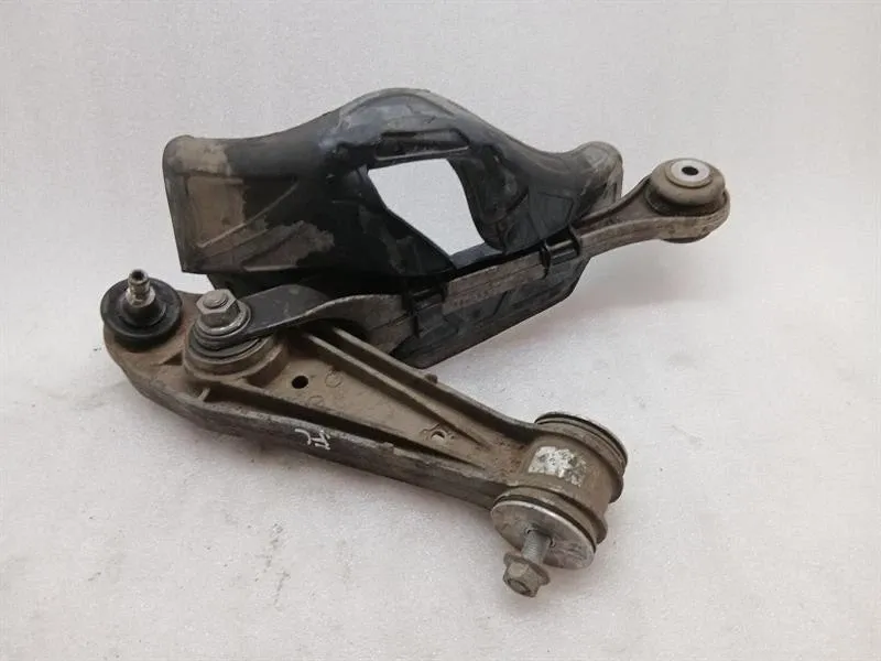 Porsche 911 (991) Porsche 911 991 Left Front Wishbone 99134105303 Front Left Wishbone Body type: Coupe
Fuel: Petrol