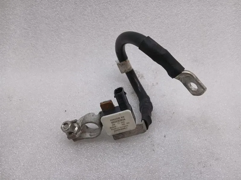 Porsche 911 (992) Porsche 911 992 Sensor 992915181A Battery Cable Body type: Convertible
Fuel: Petrol