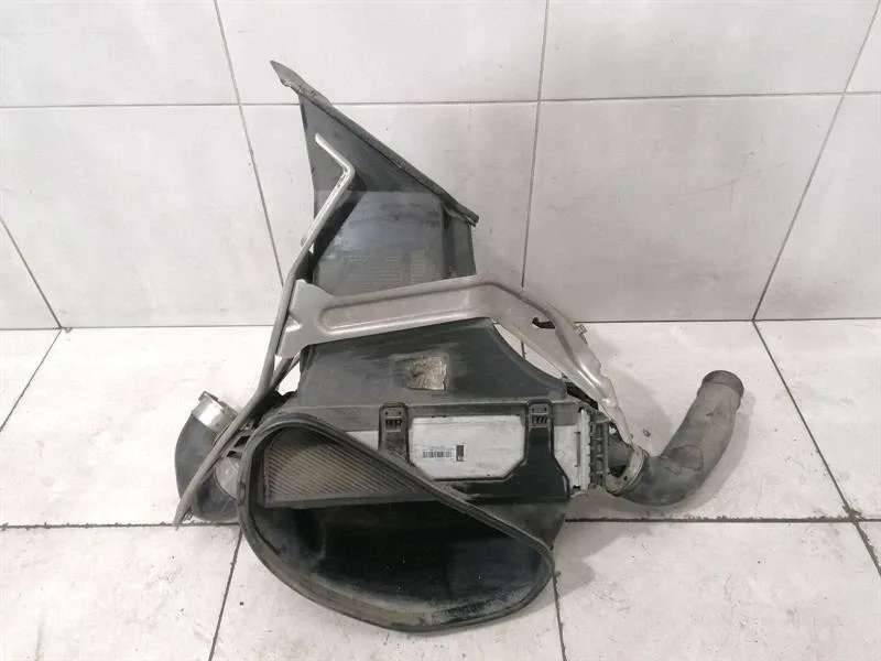 Porsche 911 (991) Porsche 911 991 Intercooler 99111063972 Intercooler 991.1 Left Left Body type: Coupe
Fuel: Petrol