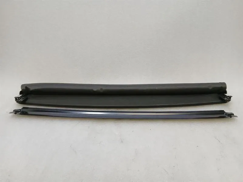 Porsche 911 (991) Porsche 911 991 Sunroof Roller Blind 99156690700 Sun Shade Roller Blind Body type: Coupe
Fuel: Petrol