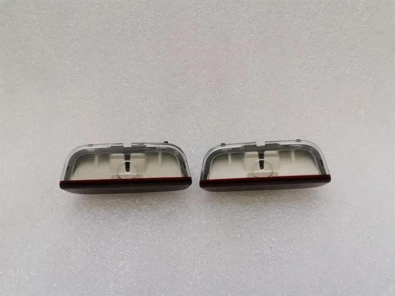 Porsche 911 (992) Porsche 911 992 9Y0947577B LED DOOR LIGHTS Projector Set of 2 Body type: Convertible
Fuel: Petrol