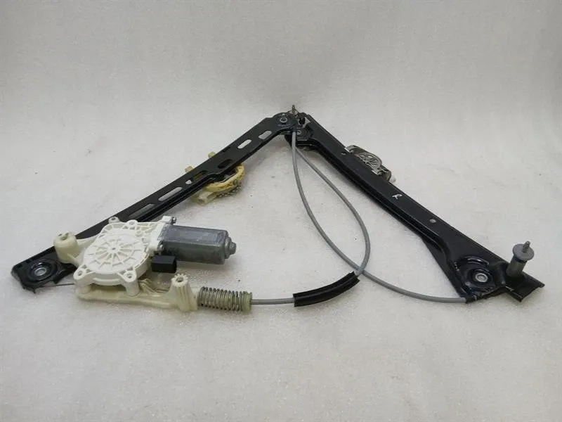 Porsche 911 (991) Porsche 911 991 Right Front Door Winder 99154207602 Window Regulator Front Right Body type: Convertible
Fuel: Petrol