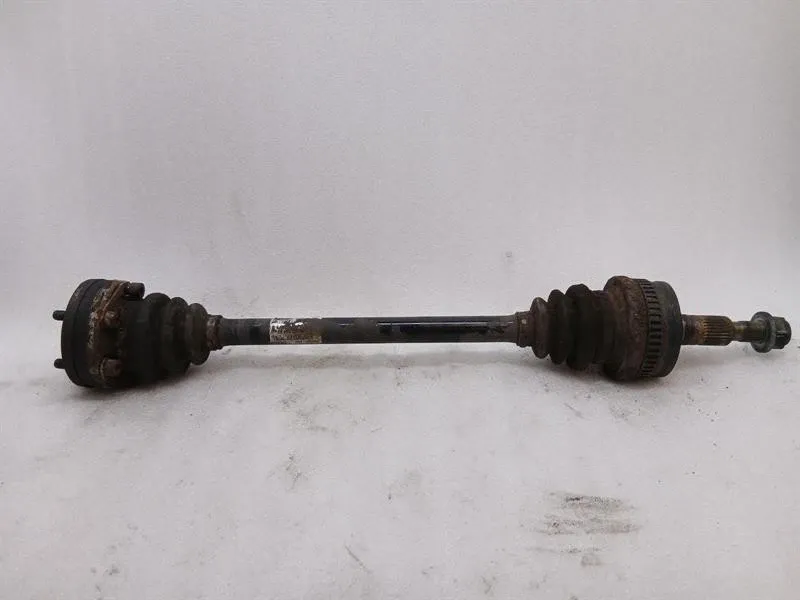 Porsche 911 (993) Porsche 911 996 drive shaft rear right 99633202403 rear right drive shaft Body type: Coupe
Fuel: Petrol