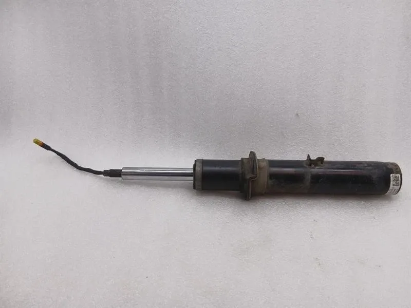 Porsche 911 (991) Porsche 911 991 front shock absorber 99134303541 shock absorber EDC AWD Body type: Coupe
Fuel: Petrol