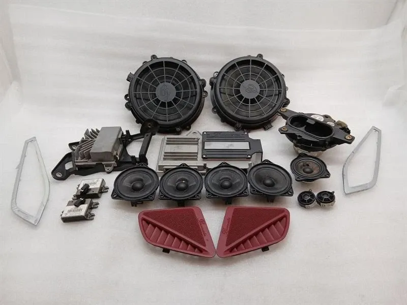 Porsche 911 (991) Porsche 911 991 Speaker 99164544302 Burmester Set Speaker Set 99164557700 Body type: Coupe
Fuel: Petrol