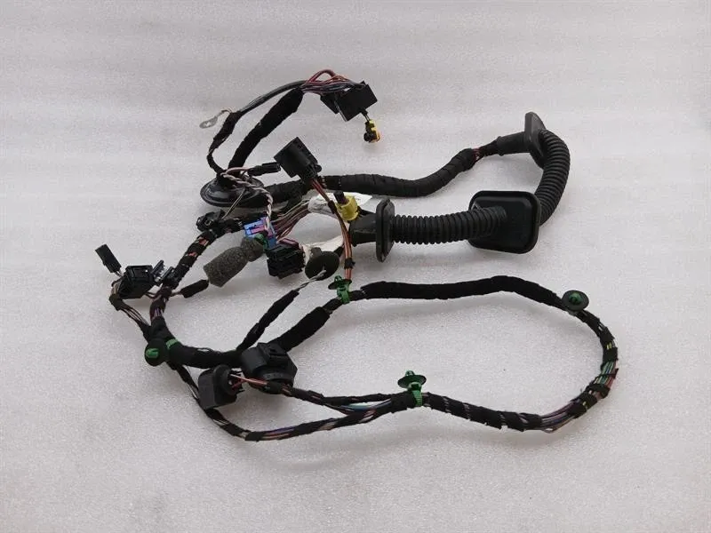Porsche 911 (991) Porsche 911 991 Wiring Loom 99162261506 LH DOOR Wiring Harness Burmester Body type: Coupe
Fuel: Petrol
