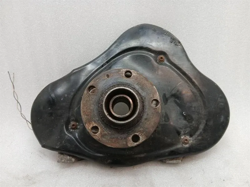 Audi R8 Audi R8 4S Performance Right Front Hub 4S0407246B Wheel Bearing Housing Front Right