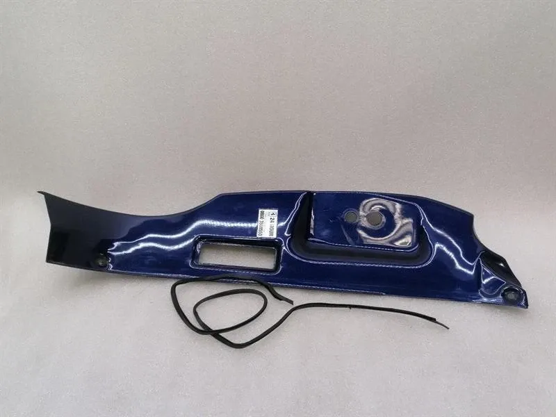 Ferrari 360 Body Moulding Ferrari 360 F131 Body Moulding 65536600 RH Bar
...