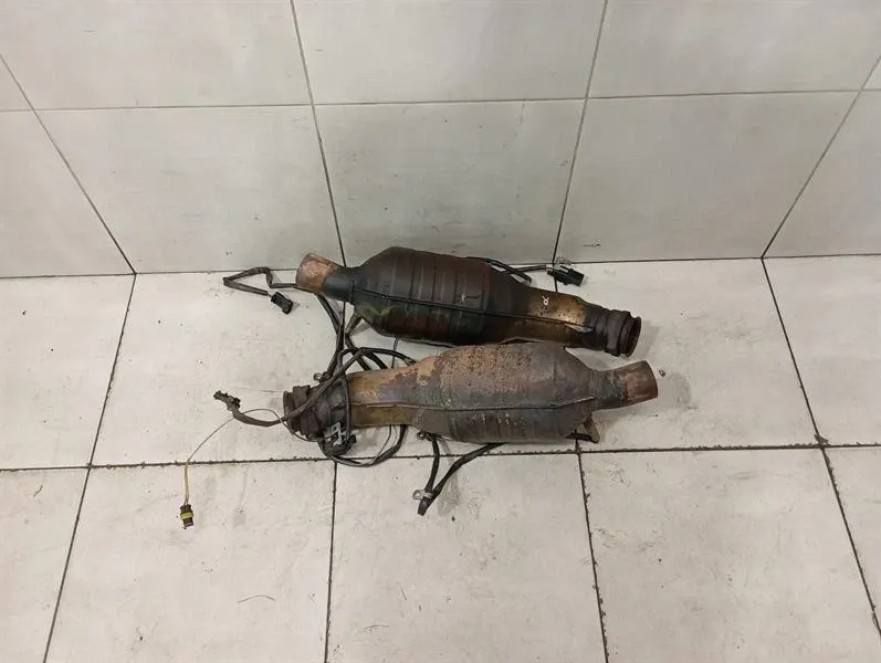 Ferrari 360 Catalytic Convertor Ferrari 360 F131 Catalytic Converter Kit 174210...