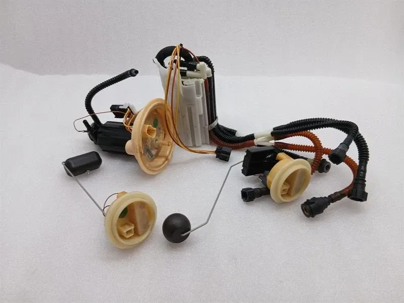 Ferrari California Fuel Pump Electric Ferrari California T F149 14-17 Fuel Pump Elect...