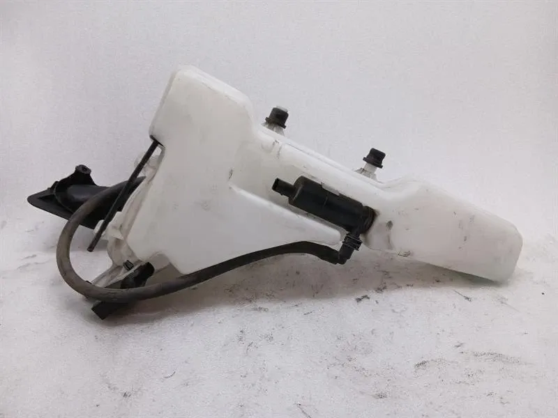 Porsche 911 (991) Porsche 911 991 washer fluid reservoir 99152870300 washer fluid tank Body type: Coupe
Fuel: Petrol