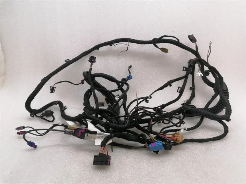 Porsche Panamera Porsche Panamera 971 Tailgate Wiring Loom Surround View 971971217 Wiring Harness Body type: Hatchback
Fuel: Petrol