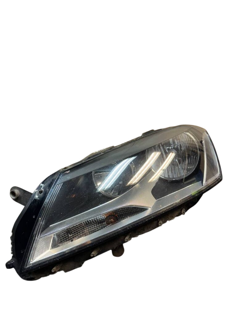 Volkswagen Passat (B7) передняя фара (левая) 3AB941005 Headlight left VW PASSAT B7 / ALLTRAC...
