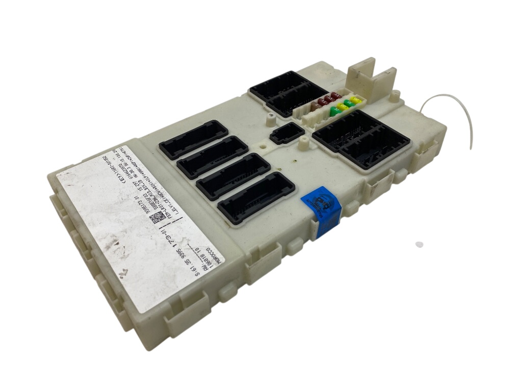 BMW 3 (F30 / F31) Body control module (BCM) 61355B5DA68 Body control module (BCM) BMW 3 (F3...
