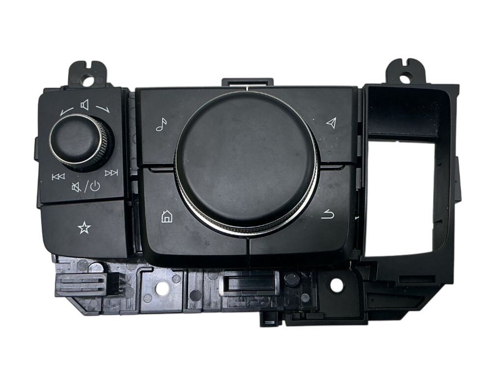 Mazda MX-30 MMI control module (Multimedia interface) DN4N66CMO MMI control module (Multimedia interf...