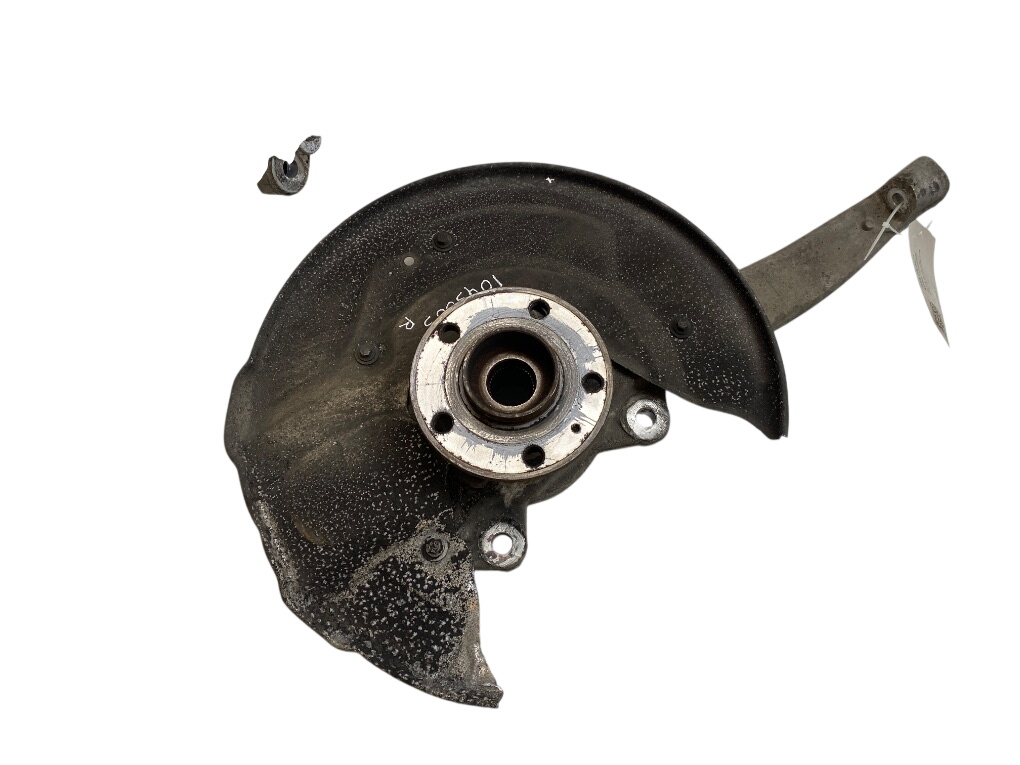 Volvo XC90 Wheel bearing housing front right 32298140 Wheel bearing housing front right VOLV...