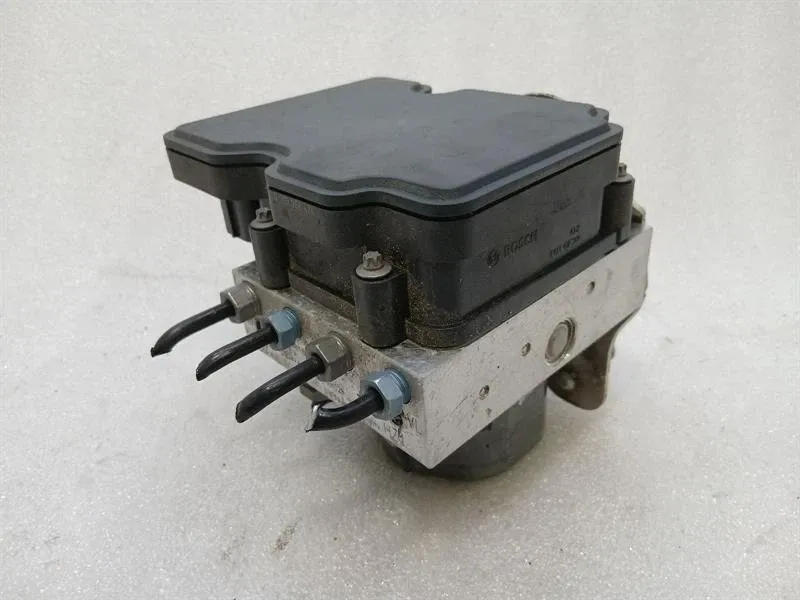 Porsche 911 (991) Porsche 911 991 A.B.S Pump 9P1614085J ABS Pump Hydraulic Block MK2 TURBO Body type: Convertible
Fuel: Petrol