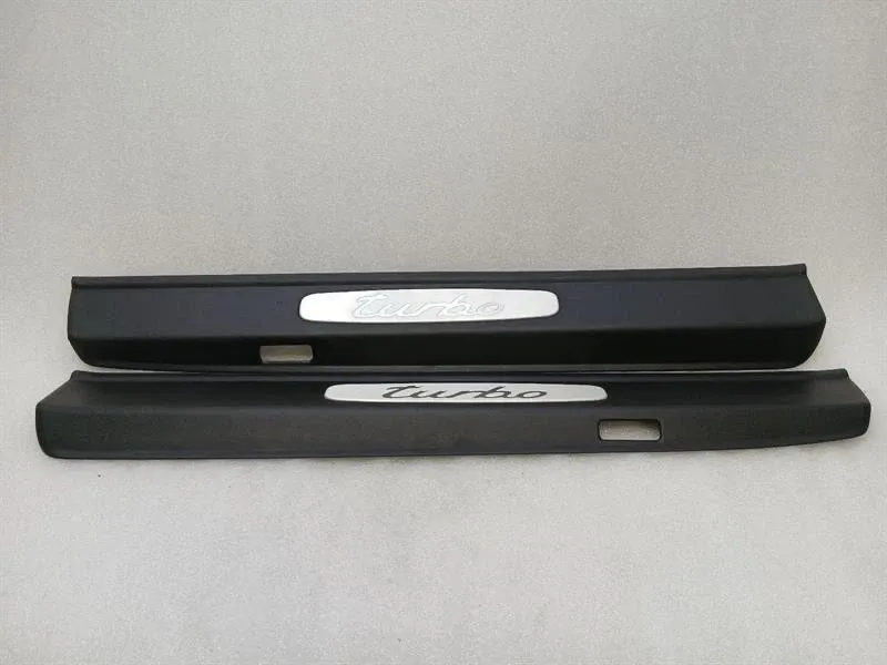 Porsche 911 (991) Porsche 911 991 Door Sill 991555304241 Turbo Set Kit Door Sill Trim Body type: Convertible
Fuel: Petrol