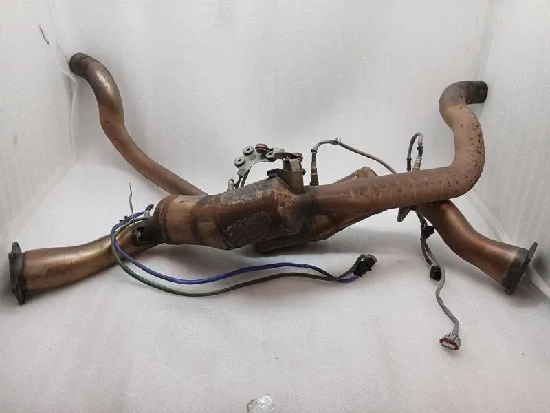 Porsche Panamera Porsche Panamera 970 Catalytic Converter Kit 970113349LX Catalytic Converter Kit Body type: Hatchback
Fuel: Petrol
