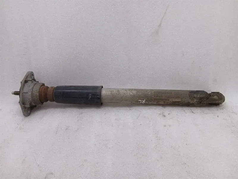 Porsche Panamera Porsche Panamera 970 shock absorber rear 97033316134 shock absorber rear Body type: Hatchback
Fuel: Petrol