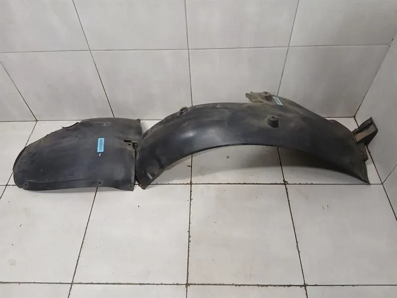 Porsche 911 (991) Porsche 911 991 Wheel Arch Liner 99150430602 RR Wheel Arch Cover Body type: Convertible
Fuel: Petrol