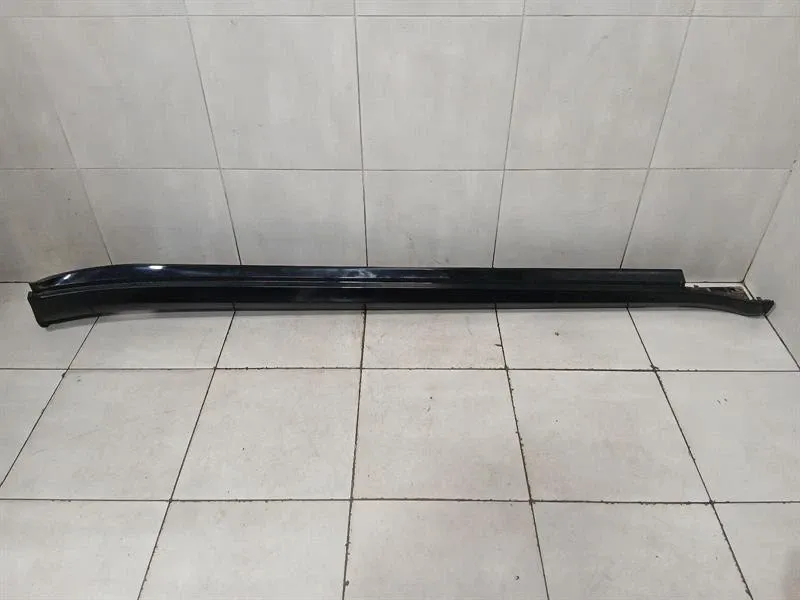 Porsche Panamera Porsche Panamera 970 Side Skirt 97055920204 RH Side Skirts MK2 Body type: Hatchback
Fuel: Petrol