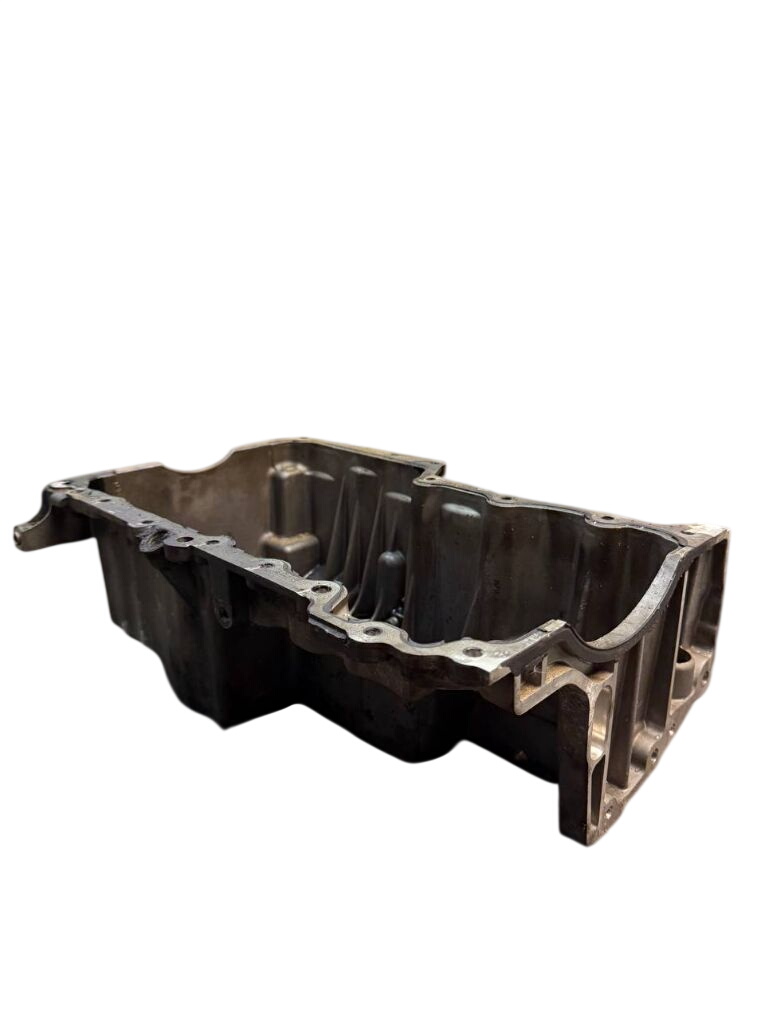 Land Rover Range Rover Evoque Oil Sump/ pan G4D36706DB Oil Sump/ pan LAND ROVER EVOQUE I (L...