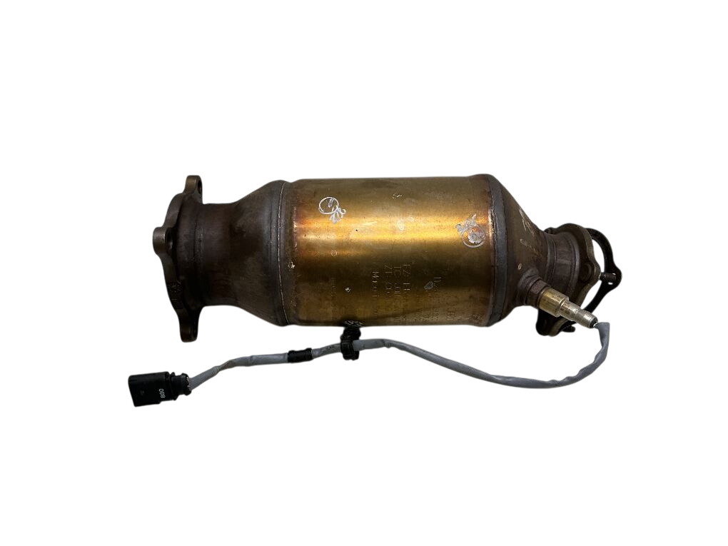 Audi A6 (C7) Catalyc Converter 8K0131701BH 8K0253107S Catalyc Converter AUDI A...