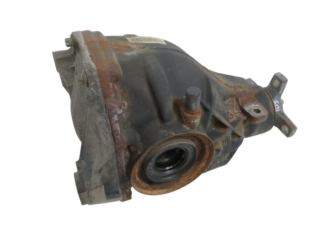 Mercedes-Benz A (W176) Rear axle differential A2043502162 A2043502162 Rear axle differential ...