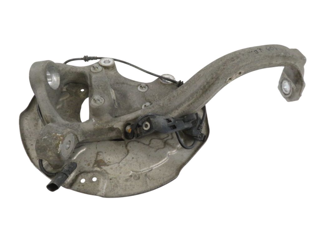 Mercedes-Benz A (W176) Wheel bearing housing front left A2053322100 Wheel bearing housing front left ME...