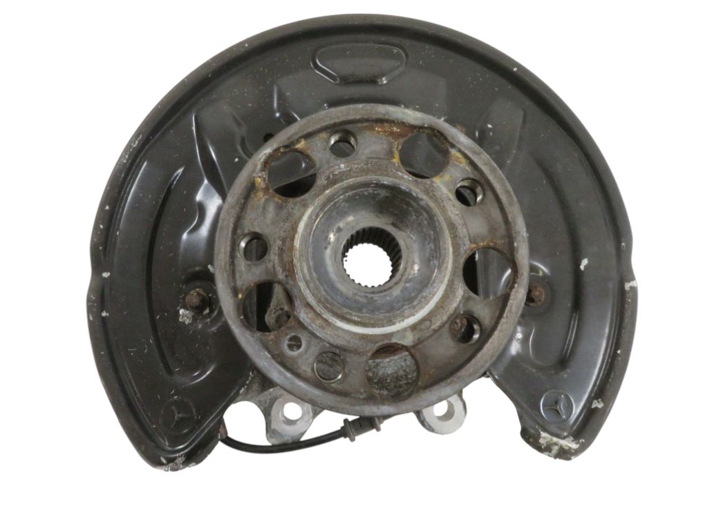 Mercedes-Benz A (W176) Wheel bearing housing rear right A2053500241 Wheel bearing housing rear right ME...