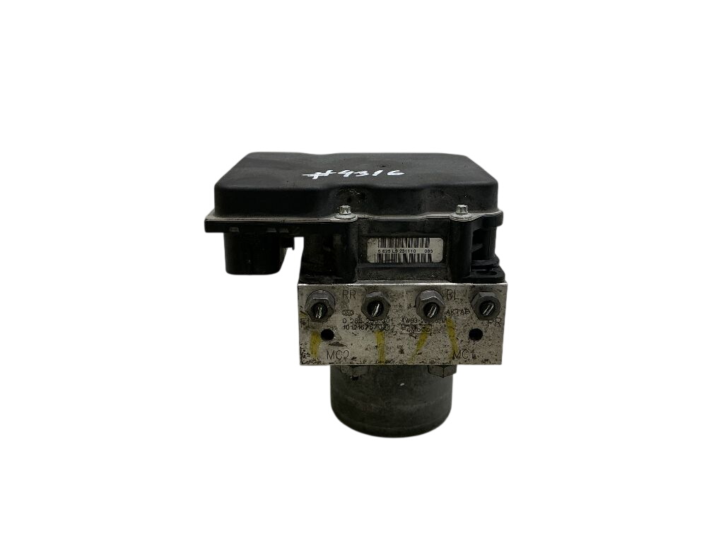 Jaguar XJ ABS hydraulic unit / pump