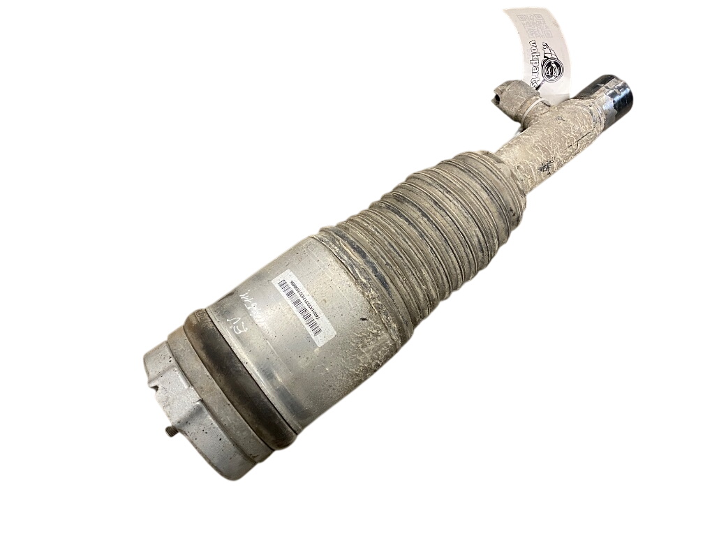 Volvo XC90 Air shock absorber front left 32269548 Air shock absorber front left VOLVO XC...