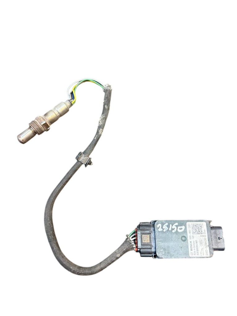 Land Rover Range Rover Evoque Exhaust / NOX Sensor 0281006904 GH225J299AD Exhaust / NOX Sensor LAN...