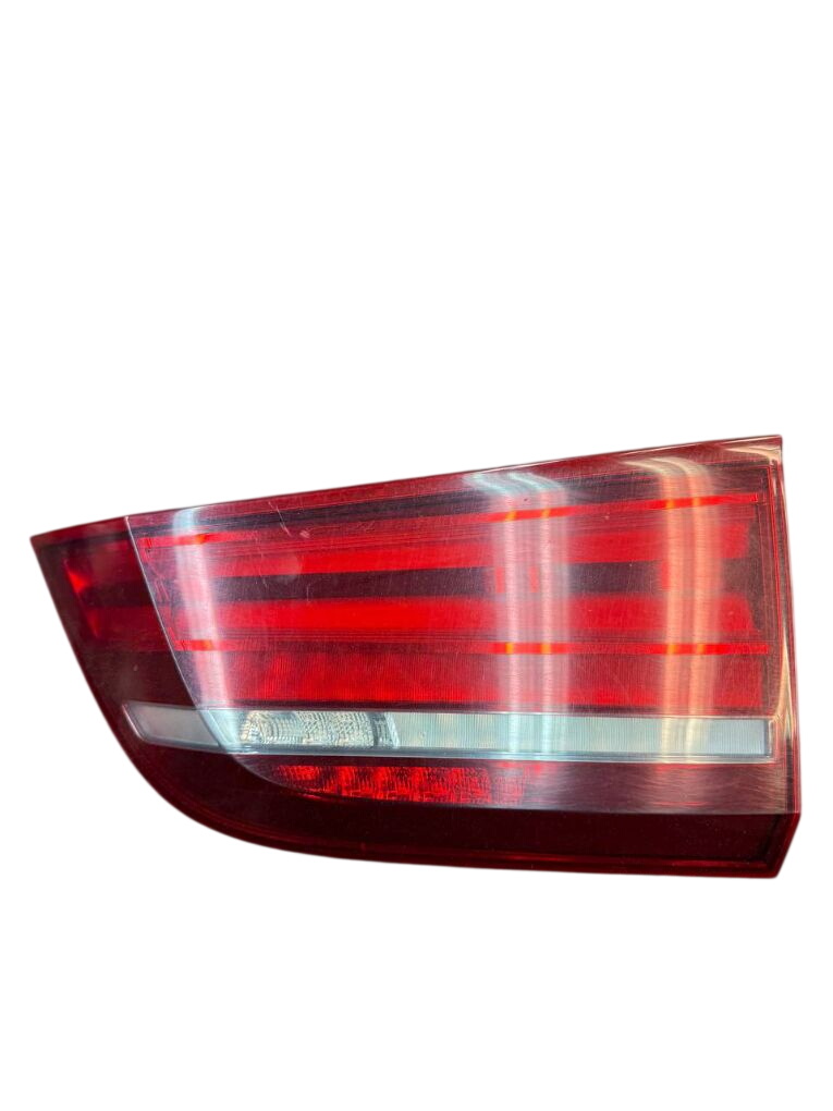 BMW X5 (F15) Inner tail light, right 7301272 63217470888 Inner tail light, right BMW...
