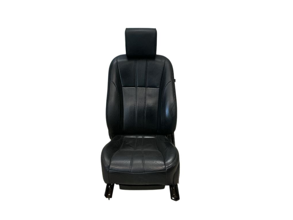 C2Z12571 Front seat left JAGUAR XJ (X351) (2009-2019)