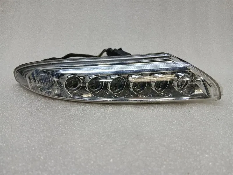 Porsche 911 (996) Porsche 911 997 Right Indicator 99763109203 Side Indicator Right LED TURBO Body type: Coupe
Fuel: Petrol