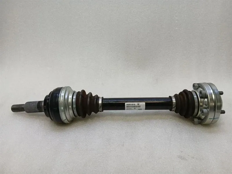 Porsche 911 (992) Porsche 911 992 Left Rear Drive Shaft 992501201G Turbo, L=R Drive Shaft Rear Body type: Coupe
Fuel: Petrol