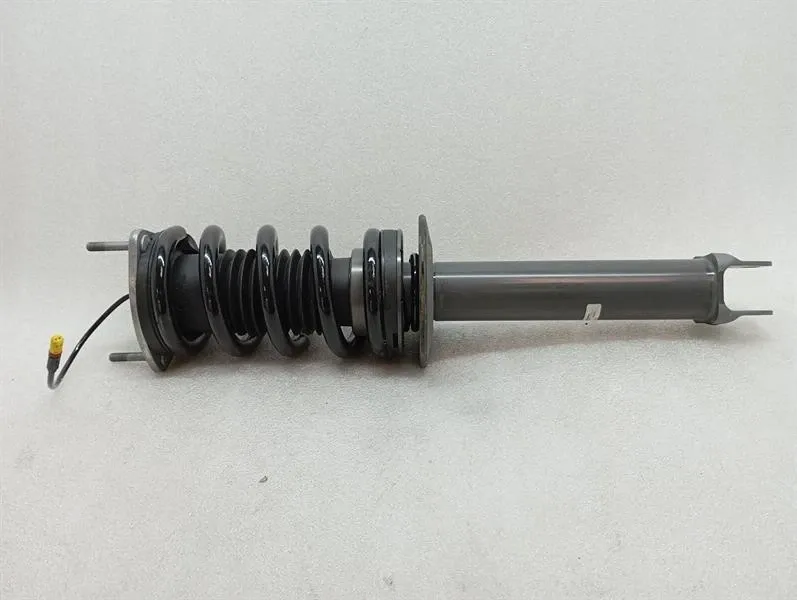 Porsche 911 (992) Porsche 911 992 shock absorber rear 992513031R shock absorber rear Body type: Convertible
Fuel: Petrol
